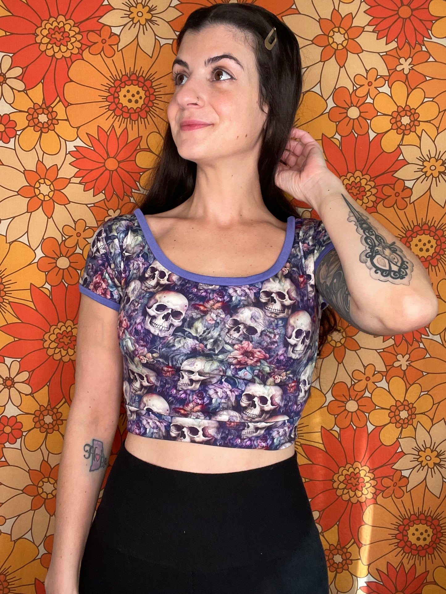 Pastel Skulls Fitted Crop: XS-SMALL