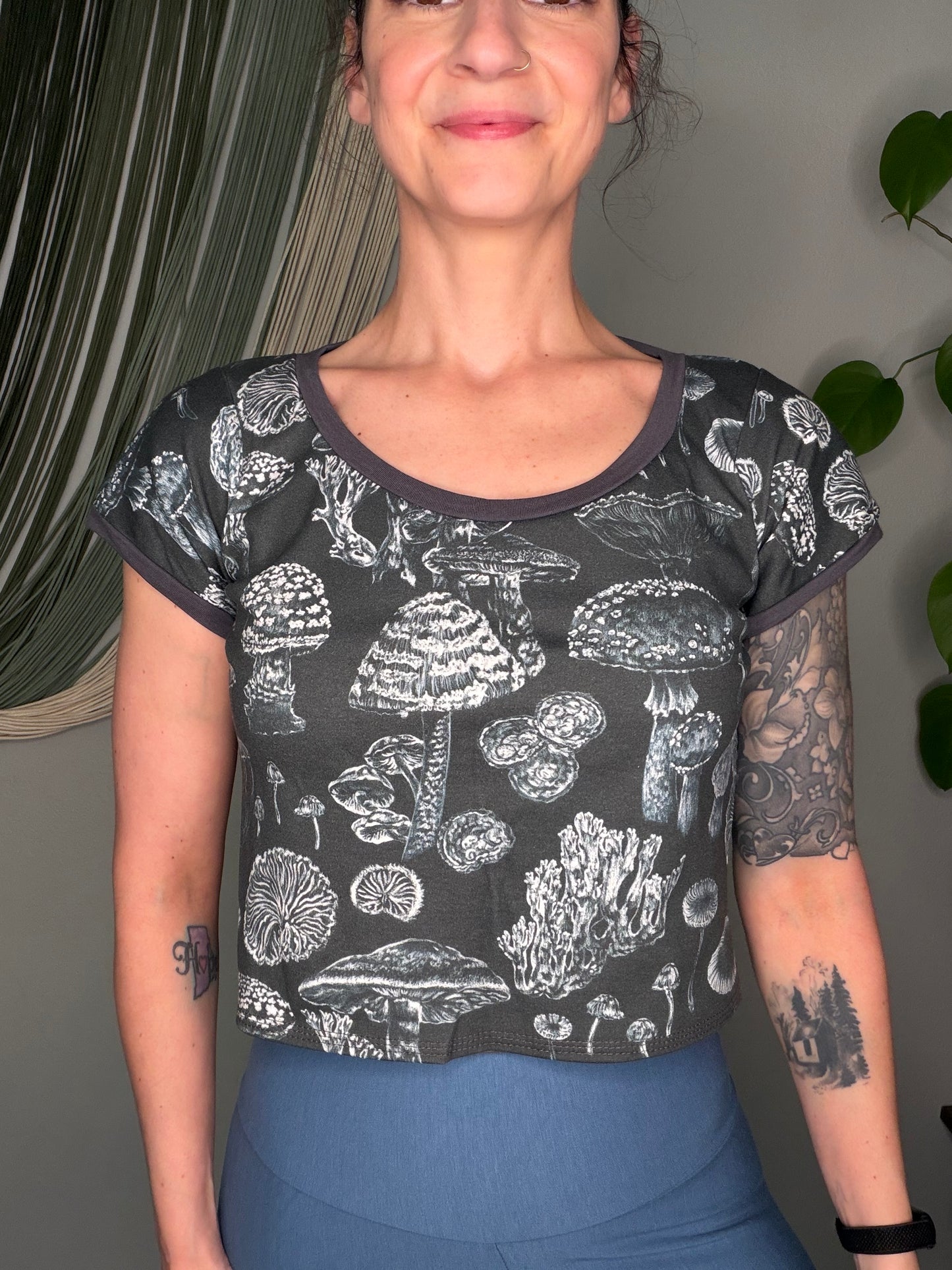 Mushroom print Crop Top - Small