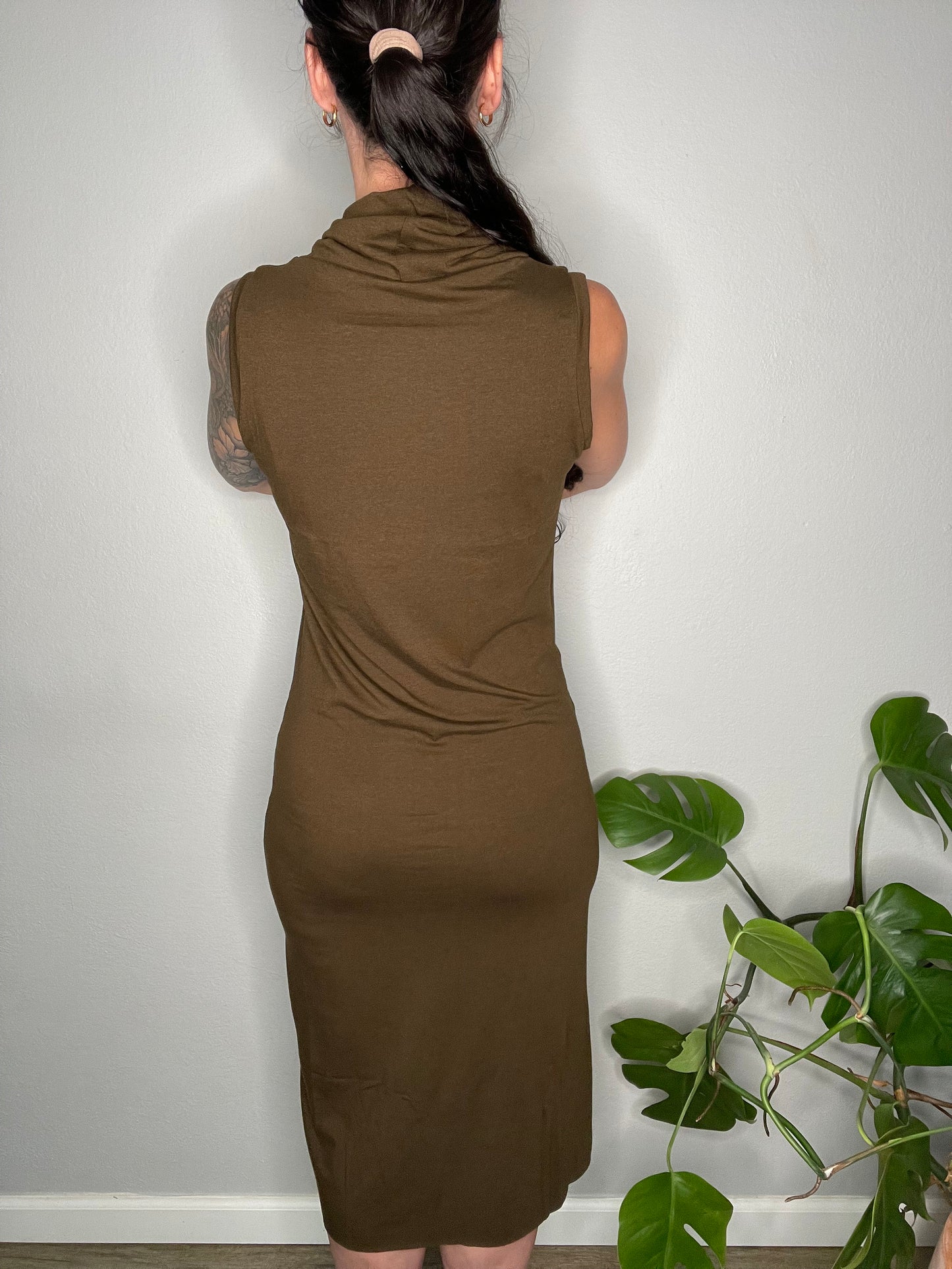 Ecofriendly Midcalf Cowlneck Sleeveless Dress